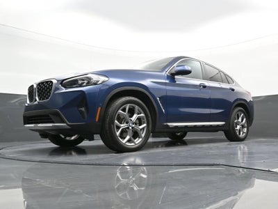 2025 BMW X4 xDrive30i