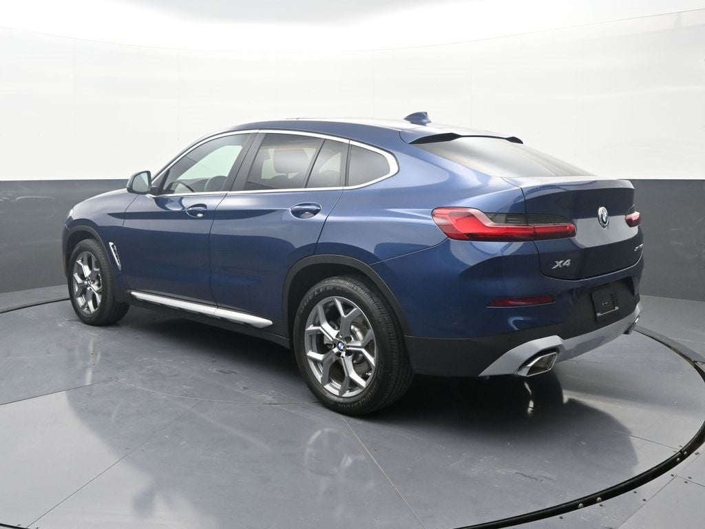 2025 BMW X4 xDrive30i