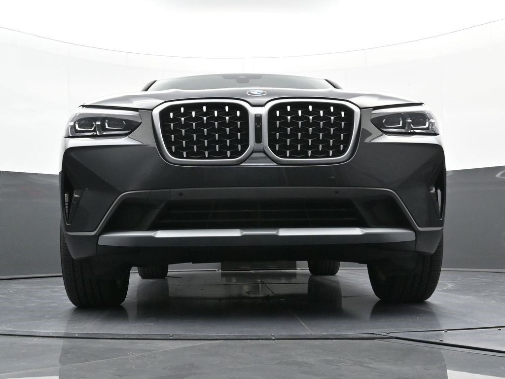 2024 BMW X4 xDrive30i