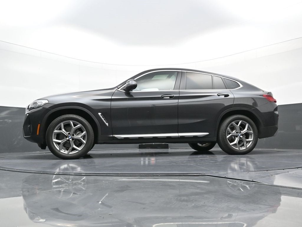 2024 BMW X4 xDrive30i