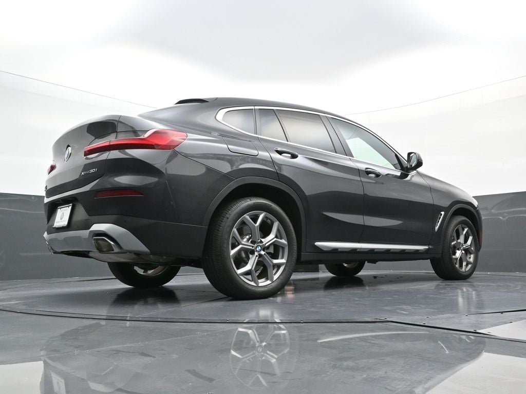 2024 BMW X4 xDrive30i
