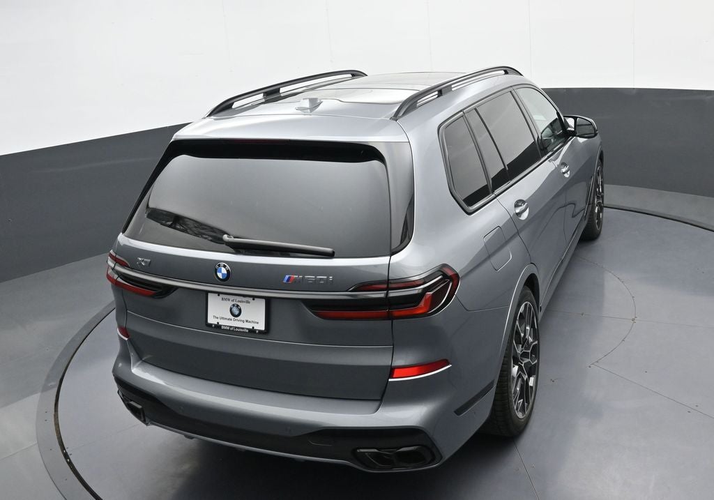2025 BMW X7 M60i