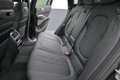 2025 BMW X6 xDrive40i