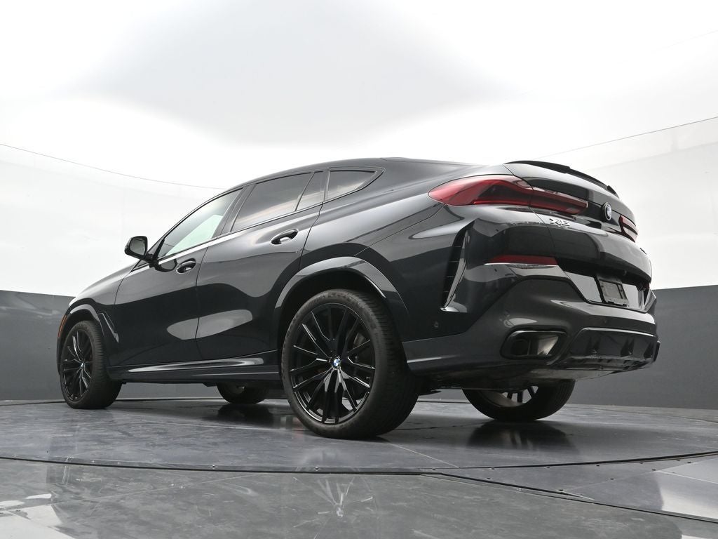 2025 BMW X6 xDrive40i