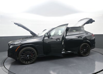 2025 BMW X6 xDrive40i