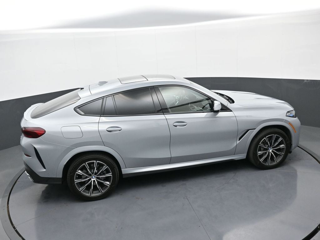 2026 BMW X6 xDrive40i