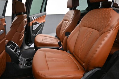 2025 BMW X7 ALPINA XB7