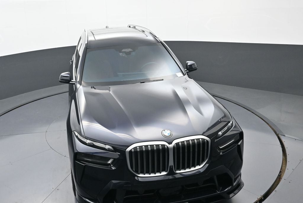 2025 BMW X7 ALPINA XB7
