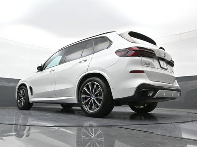 2024 BMW X5 xDrive50e