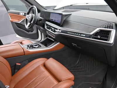 2024 BMW X5 xDrive50e