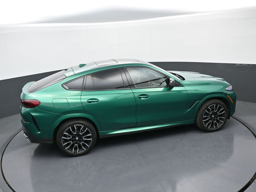 2026 BMW X6 M60i