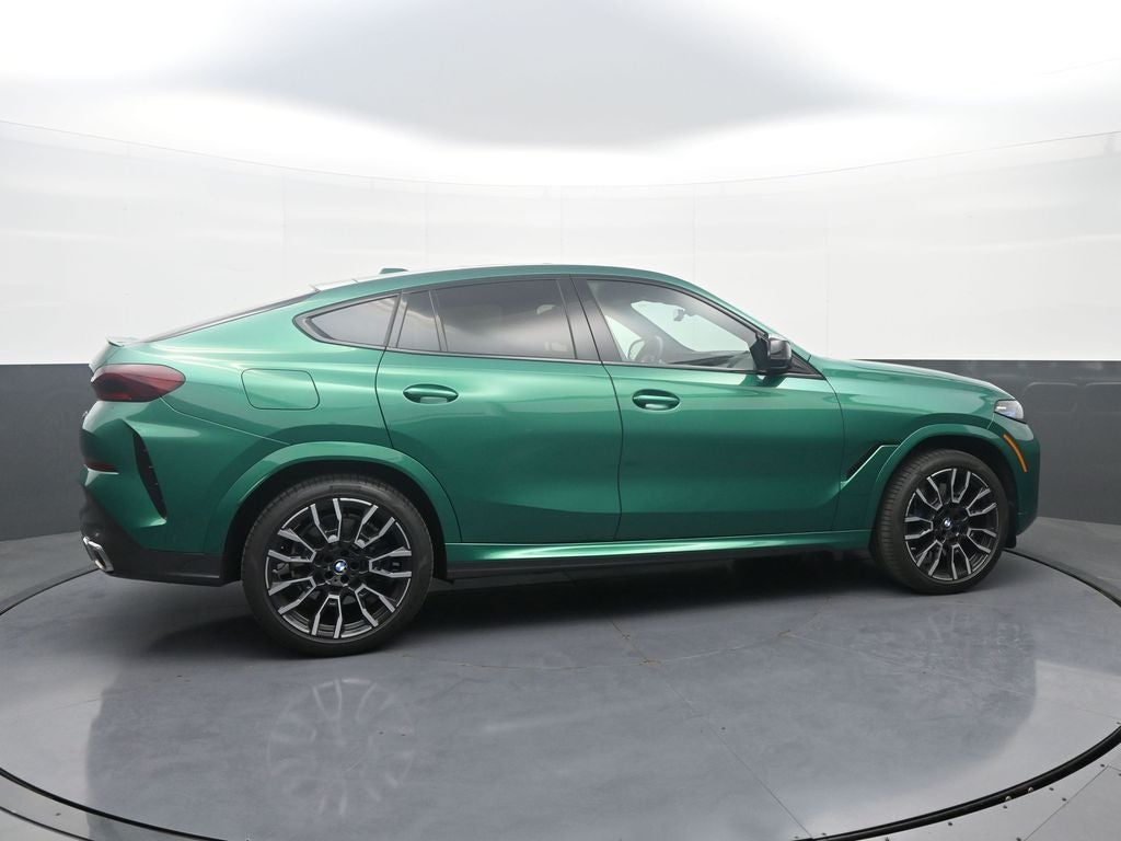 2026 BMW X6 M60i