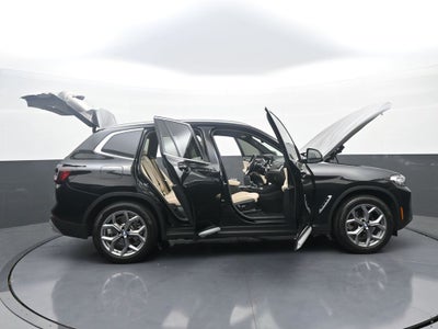 2023 BMW X3 xDrive30i