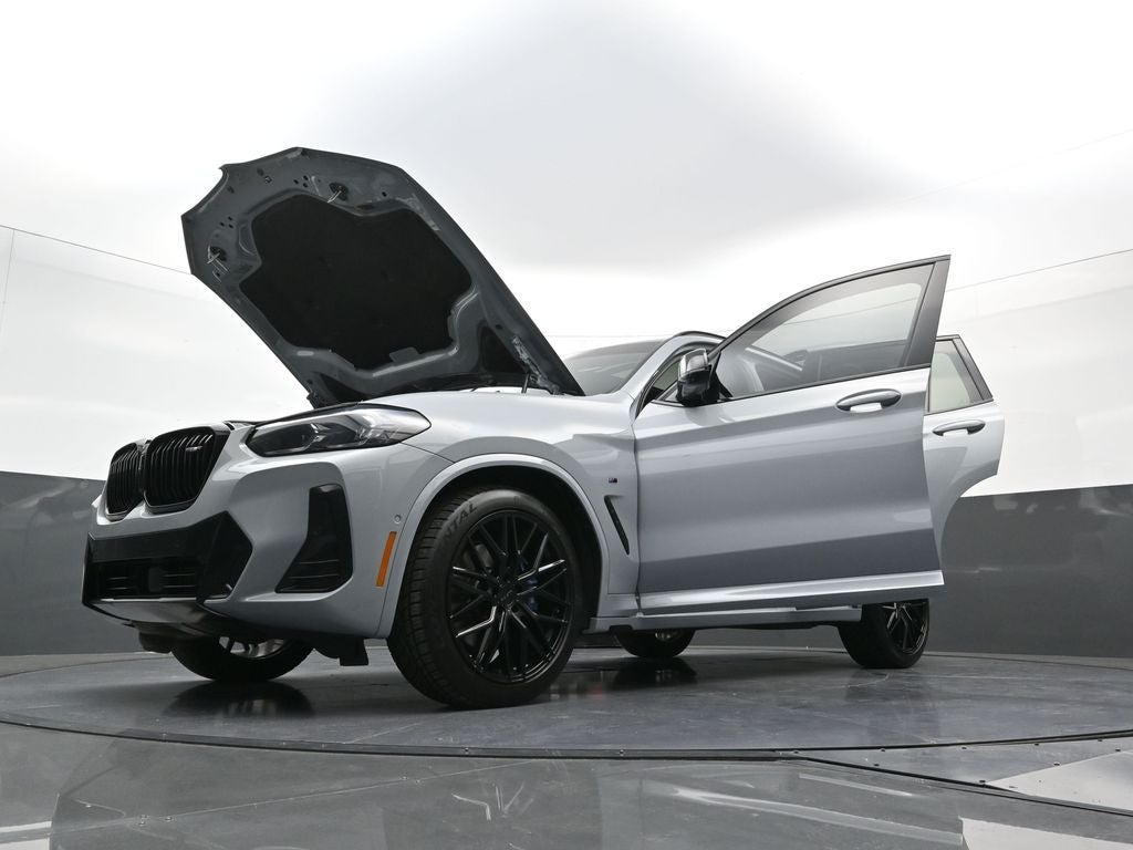 2024 BMW X3 M40i