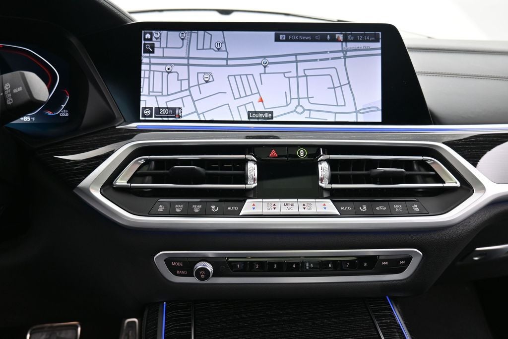2022 BMW X7 M50i