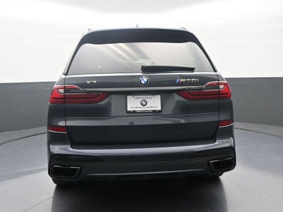 2022 BMW X7 M50i