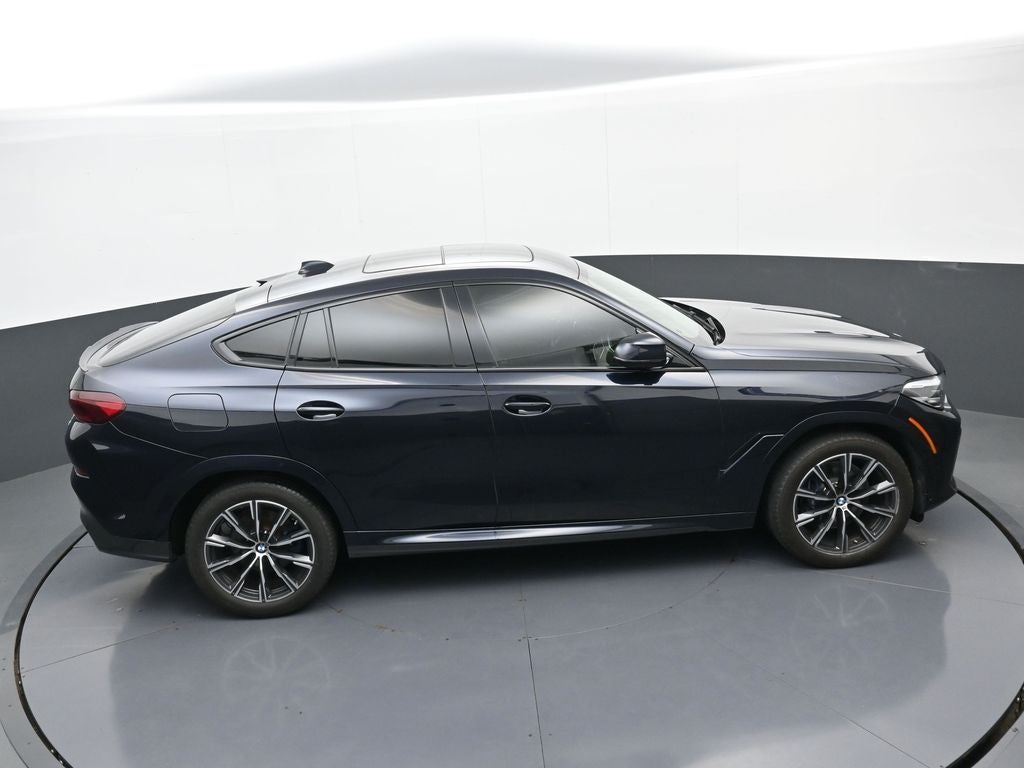 2022 BMW X6 xDrive40i
