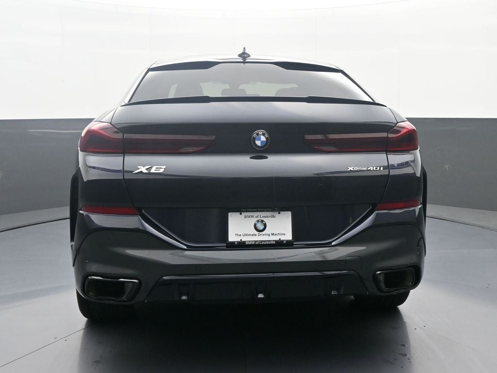 2022 BMW X6 xDrive40i