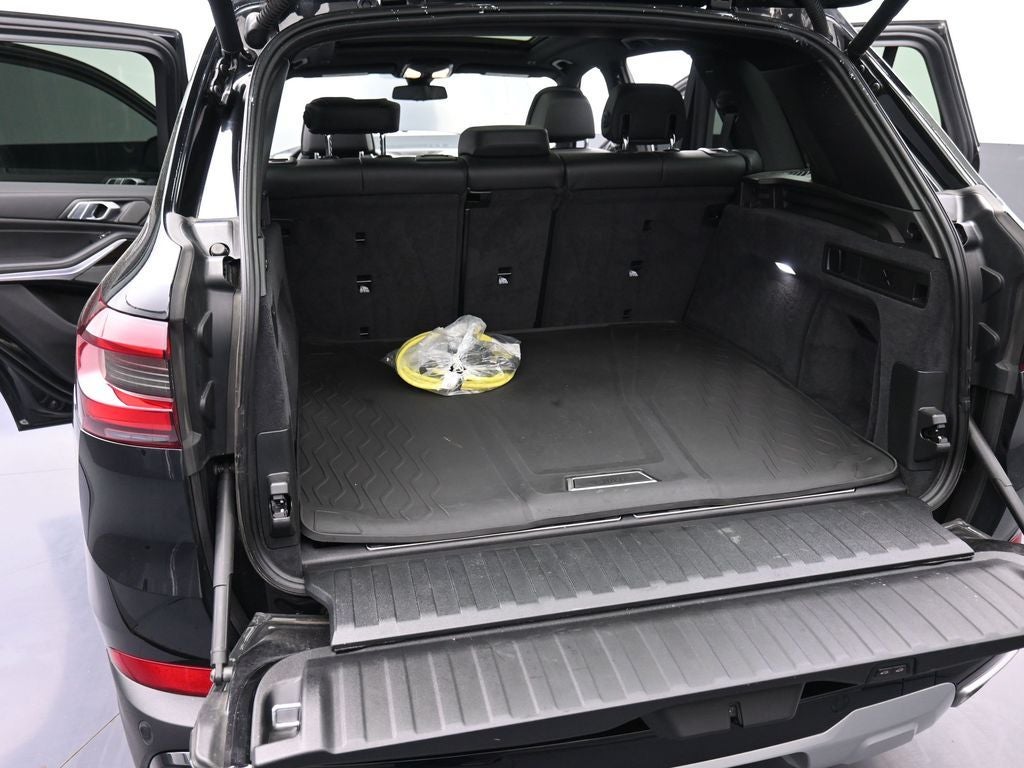 2023 BMW X5 xDrive45e