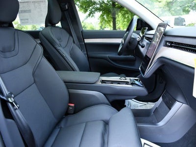2025 Volvo EX90 Twin Motor Performance Ultra 6-Seater