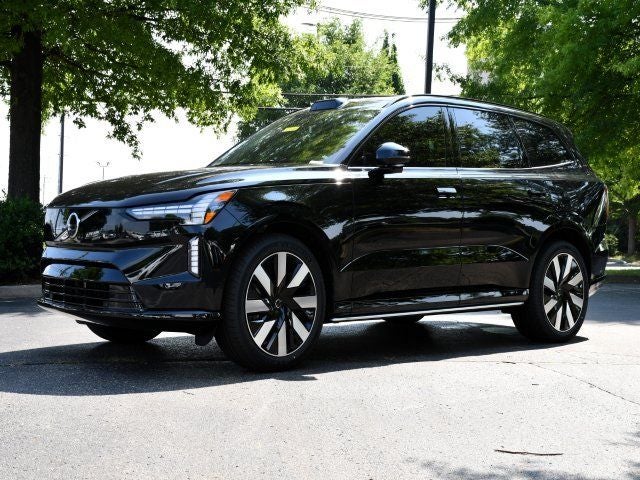 2025 Volvo EX90 Twin Motor Performance Ultra 6-Seater
