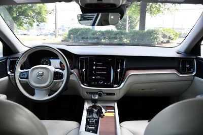 2019 Volvo S60 T5 Momentum