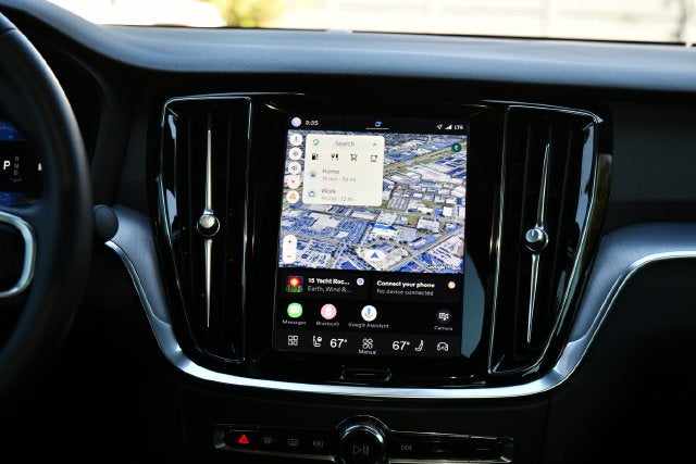 2023 Volvo S60 B5 Plus Black Edition