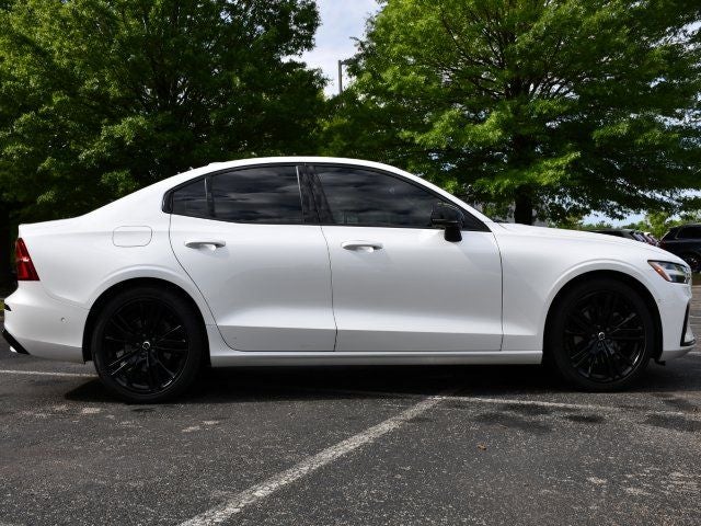 2023 Volvo S60 B5 Plus Black Edition