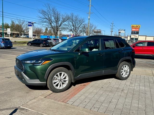 2022 Toyota Corolla Cross LE