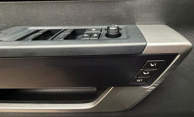 2025 Toyota Sequoia Platinum