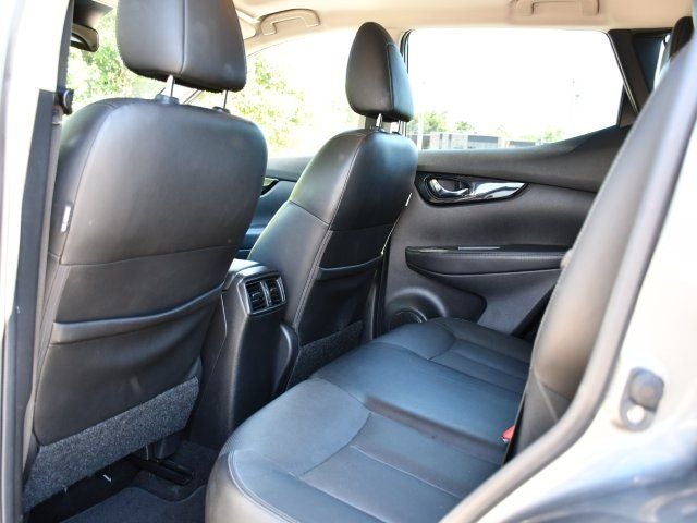 2017 Nissan Rogue Sport SL