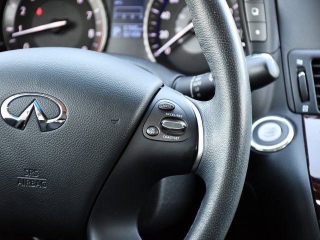 2017 INFINITI Q70 3.7X