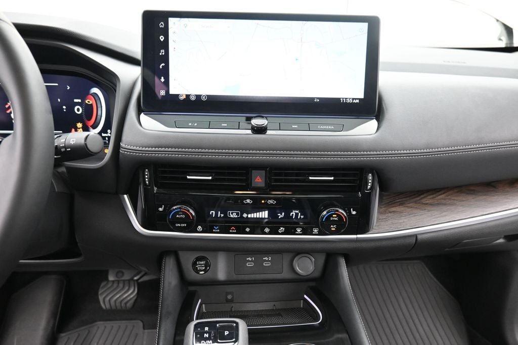 2025 Nissan Rogue Platinum