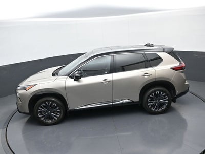 2025 Nissan Rogue Platinum
