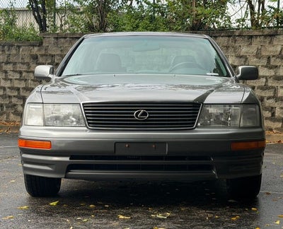 1997 Lexus LS 400