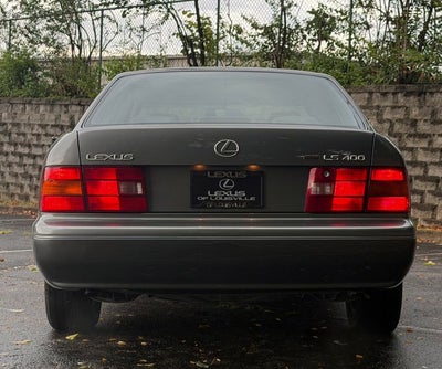 1997 Lexus LS 400