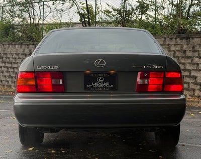 1997 Lexus LS 400