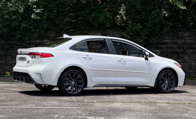 2025 Toyota Corolla Hybrid SE