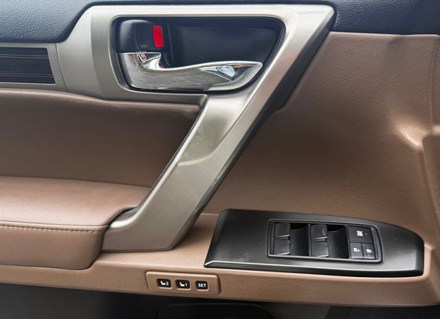 2023 Lexus GX 460