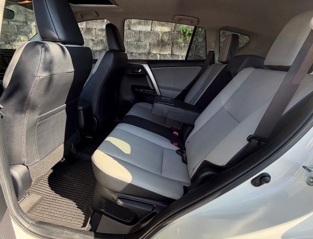 2018 Toyota RAV4 Hybrid Limited