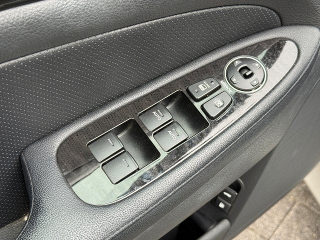 2013 Hyundai Genesis 3.8