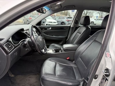 2013 Hyundai Genesis 3.8