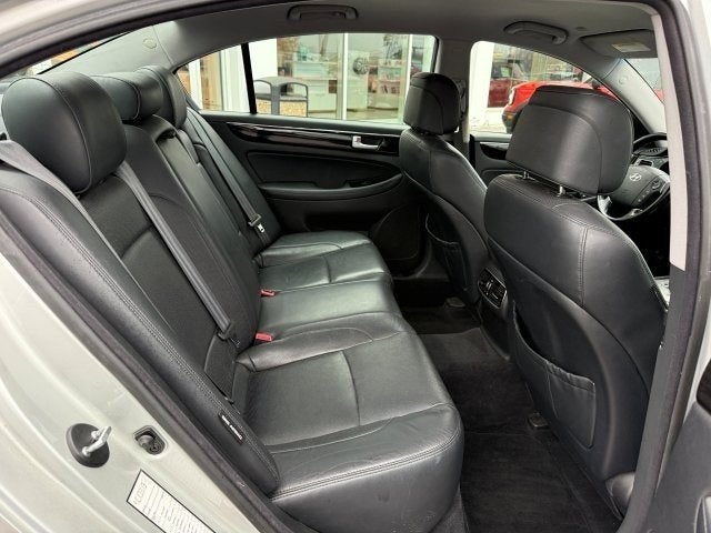 2013 Hyundai Genesis 3.8