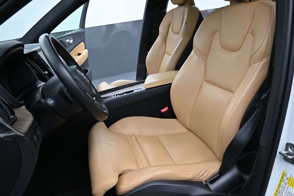 2019 Volvo XC60 Momentum
