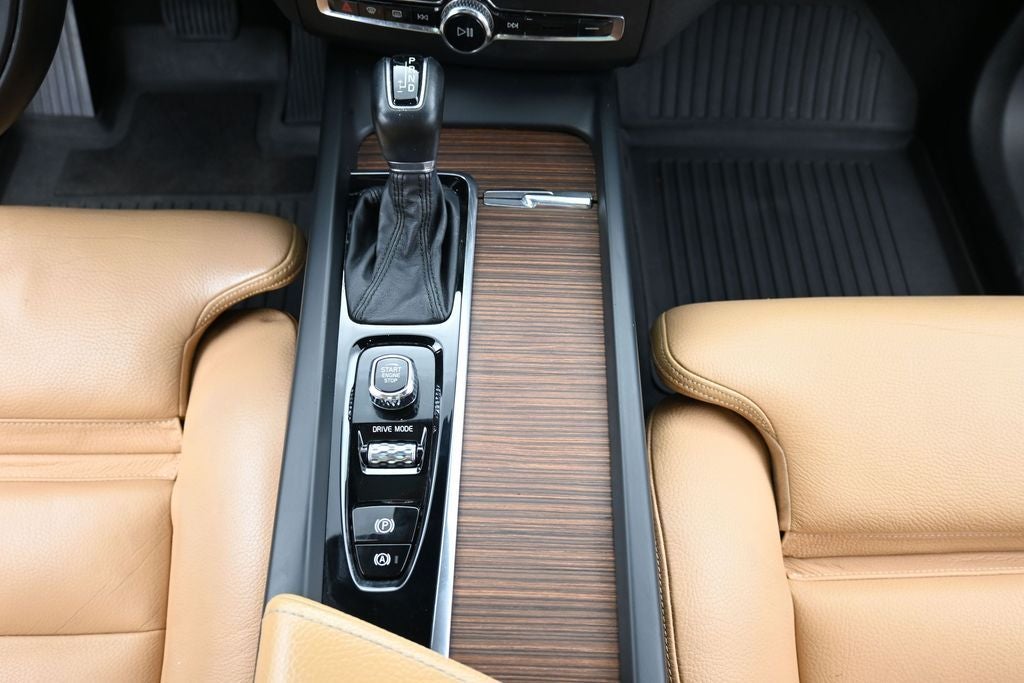 2019 Volvo XC60 Momentum