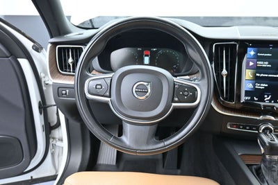 2019 Volvo XC60 Momentum