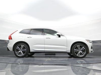 2019 Volvo XC60 Momentum