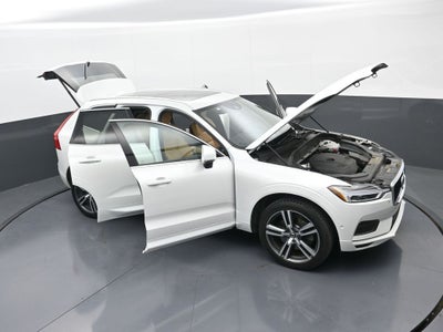 2019 Volvo XC60 Momentum