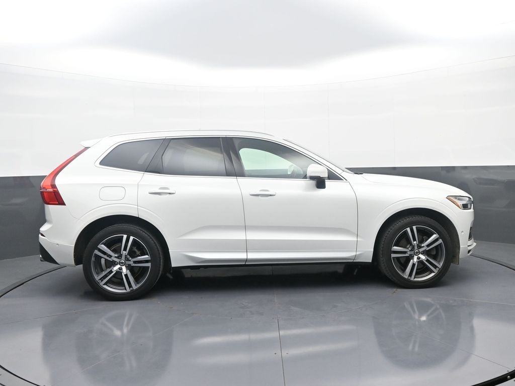 2019 Volvo XC60 Momentum