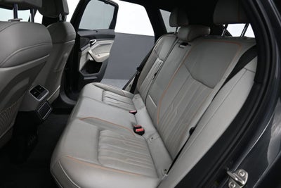 2024 Audi Q8 e-tron Prestige